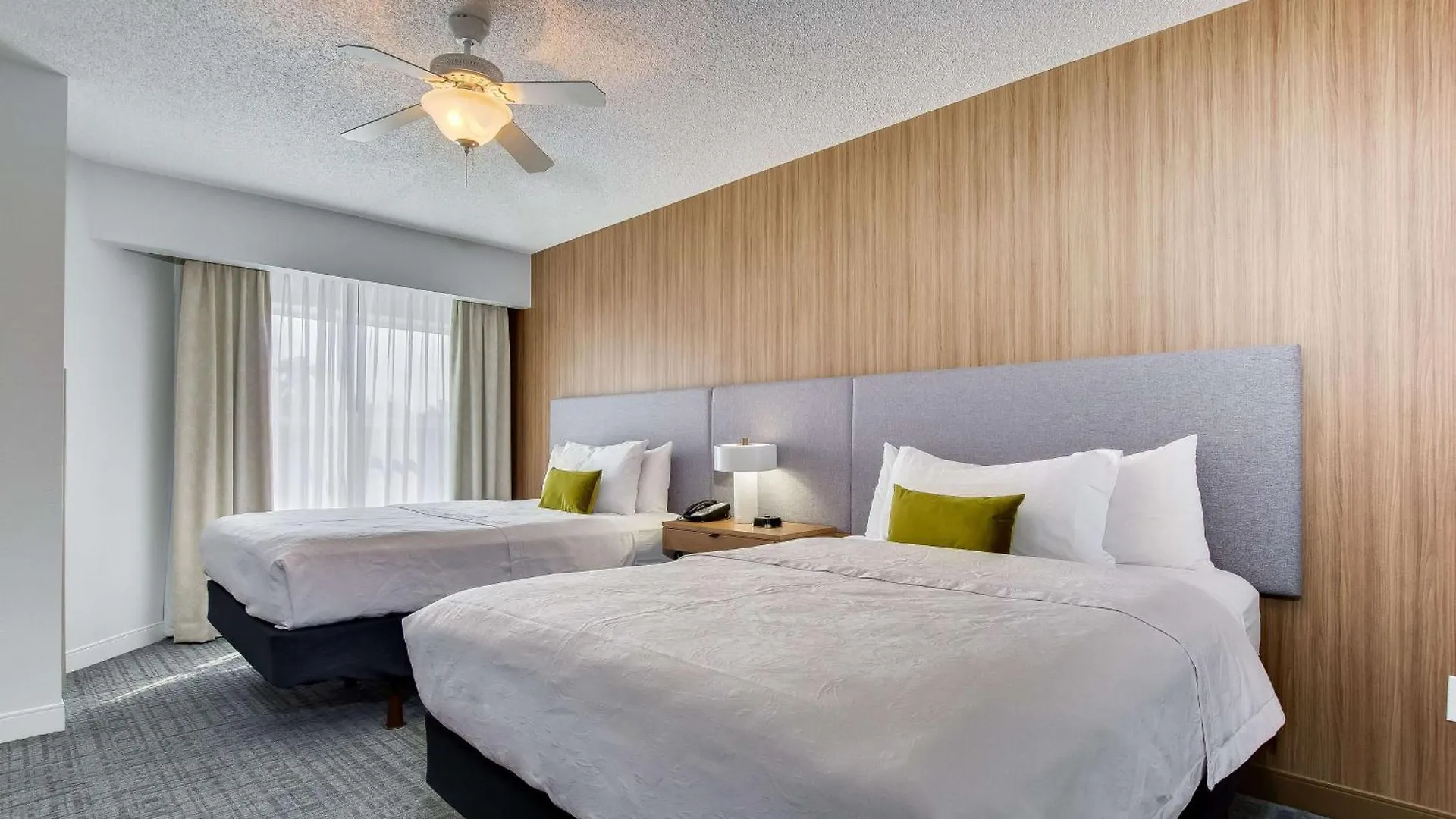 Homewood Suites By Hilton Louisville-East Hotel