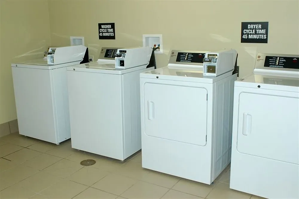 Homewood Suites By Hilton Louisville-East מלון