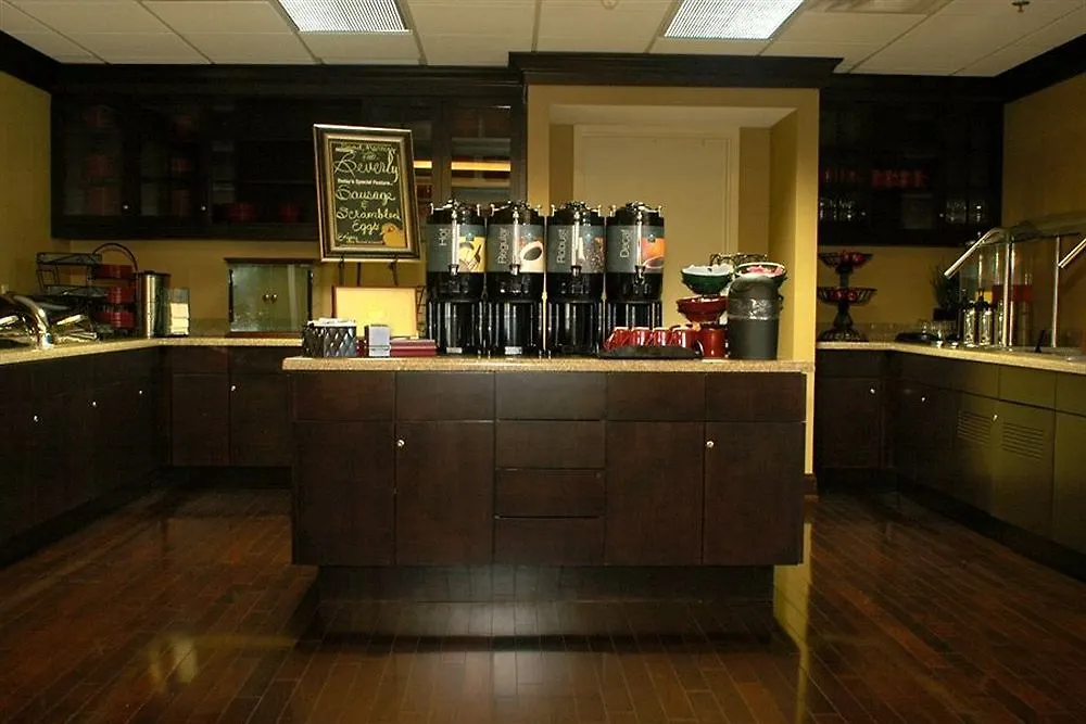 מלון Homewood Suites By Hilton Louisville-East